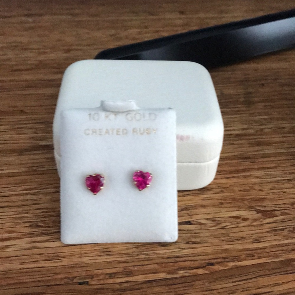 Red heart earrings
